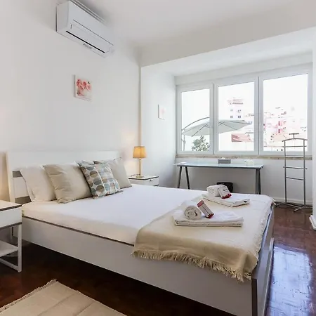 Apartment Almirante Terrace By Homing Lisbon